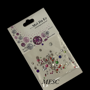 Strasuri / Pietricele colorate diverse marimi