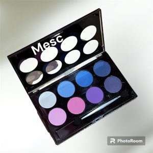 Trusa Make-Up 8 Nuante