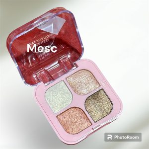 Trusa Make-Up