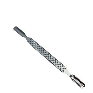 Instrument cuticule cu doua capete