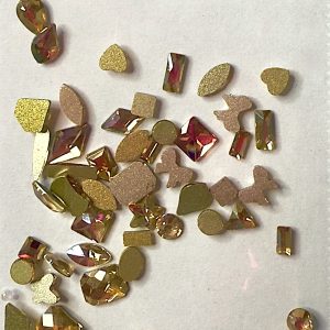 Strasuri pietricele cristale mari diverse forme 30-36 buc.