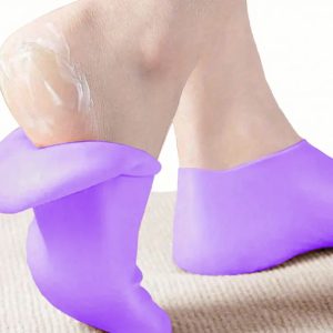 Sosete hidratante din silicon pentru calcaie uscate