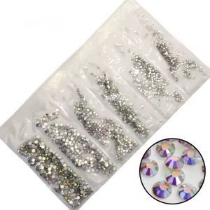 Strasuri pietricele cristale 6 marimi multicolore 1440pcs.