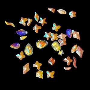 Strasuri pietricele cristale mari diverse forme 30-36 buc.