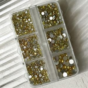 Pietricele decor unghii diverse marimi